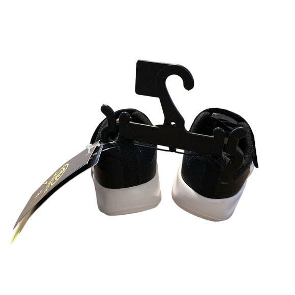 Athletic Works Mesh Jogger Sneakers - Picture 7 of 12